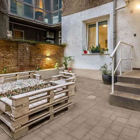 Brand New Apartment In City Center, Big Terrace Zagreb Exterior photo