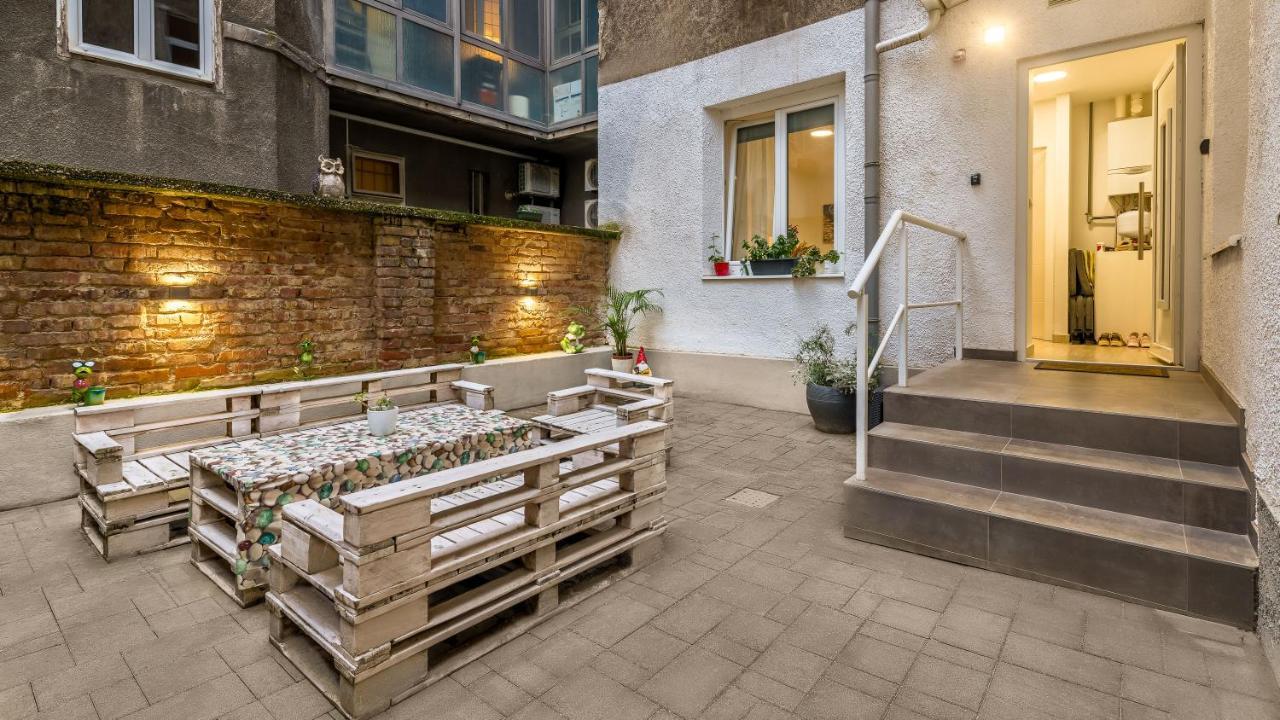 Apartment Brand New In Center, Big Terrace