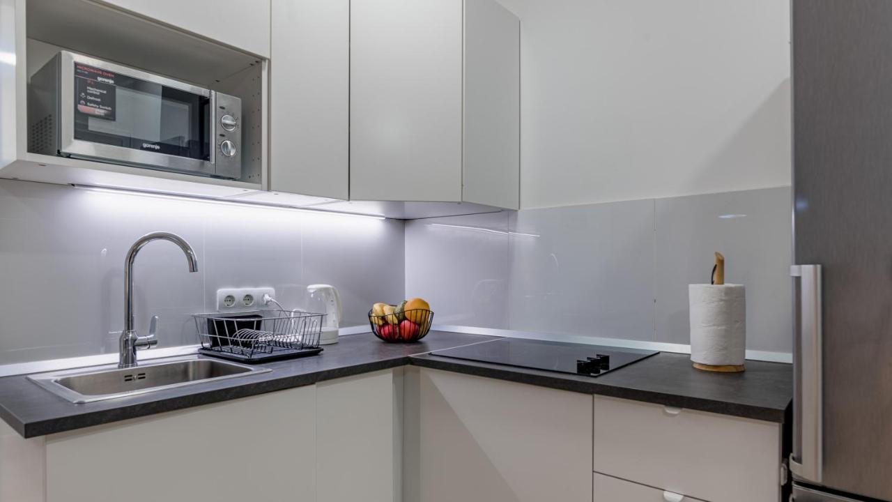 Brand New In Center, Big Terrace Apartment